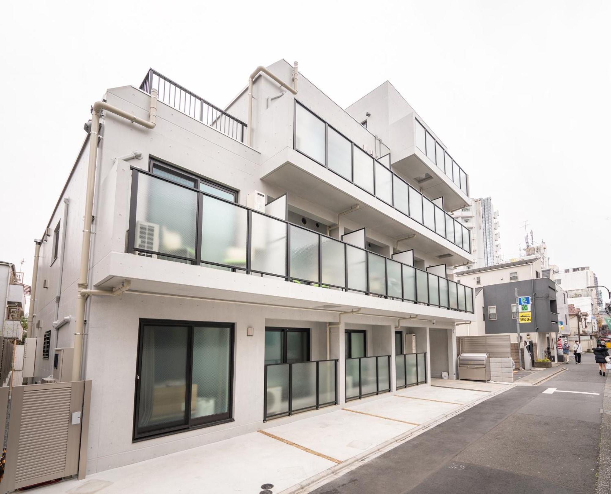 Real Okubo Apartment Hotel Токио Экстерьер фото